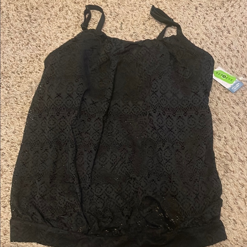 Womens 18 Cacique tankini bathing suit top